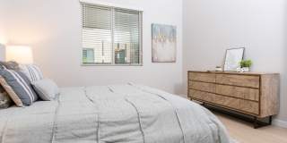 Downtown Ontario Luxury Apartments Gallery 26