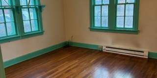 218 McKenzie Street Unit C Gallery 14