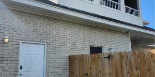 2914 Chateau Street Gallery 27