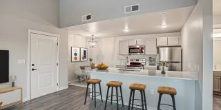 1420 Maple Grove Apartments Gallery 6