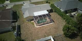 915 SE 20th Street Gallery 1