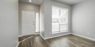 525 Fallbrook Dr Gallery 3