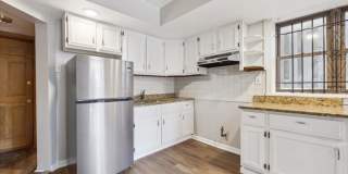 1128 W Diversey Parkway 1128 W Diversey Parkway Gallery 8