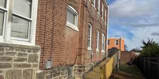 633 Gilham Street Gallery 4