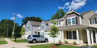 Spacious 4BR House in Charlotte Gallery 1