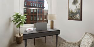 Marlboro Classic & Redwood Square Gallery 3
