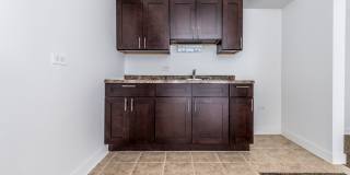 9001 S Commercial Ave Gallery 18