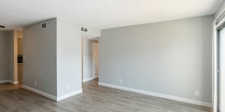 Suncrest Apartments Gallery 17
