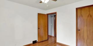 905 S Henderson Street Gallery 18
