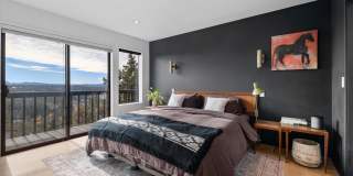 Westside Gem With Amazing Views Gallery 26