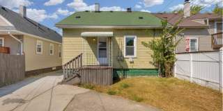 1581 Empire Ave Gallery 14