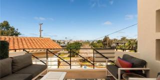 610 9th Street Gallery 13