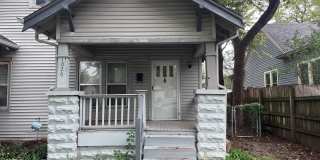 Gorgeous 2 bedroom, 1.5 bath home in Riverside Gallery 1