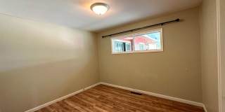 Cutest 3-Bedroom House with Covered Back Patio + Bonus Storage/Office! Gallery 16