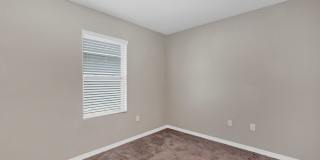 Sunny, Move-In Ready 4-Bed Home in Winter Haven with Modern Finishes and Two-Car Garage Gallery 13