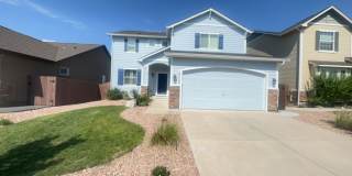 Pine Creek Beauty! 5 bedroom, 3.5 bath Home Gallery 1