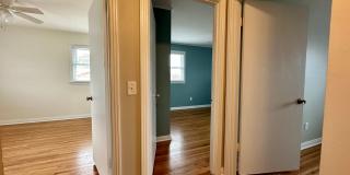 Remodeled beauty in Charolette Park Gallery 19