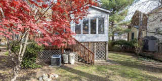 903 JACKSON Avenue Gallery 29