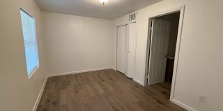 Updated 3BR w/ Hardwood Floors, Walk-In Shower & Stainless Steel Kitchen Gallery 8