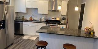 MODERN 2 BEDROOM, 1 BATHROOM TOWNHOUSE - GARFIELD MODERN 2 BEDROOM, 1 BATHROOM TOWNHOUSE - GARFIELD Gallery 1