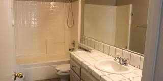 North West Home with Solar and Pool for Rent Gallery 13