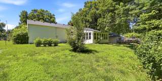Charming 4-bedroom, 1.5-bath home available now Gallery 39