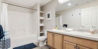 Serenade at Riverpark Gallery 36