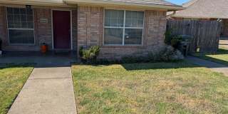 1504 Rock Hollow Loop Gallery 1