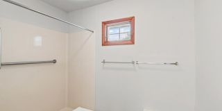 Spacious 3-Bedroom Home with Oversized Garage Space! Gallery 15
