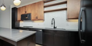 Indie Deep Ellum Indie Deep Ellum Gallery 7