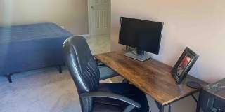 8263 Southgate Commons Drive Gallery 18