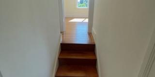 Great House in Oakland with a yard! 2 Beds, 1 Bath Gallery 50