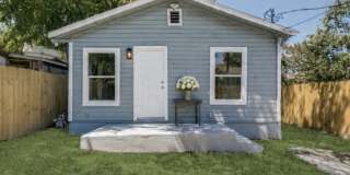 2017 Lyons Gallery 3