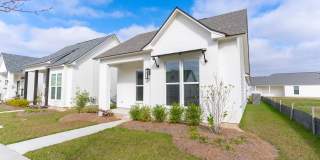 4 Bedroom Home NEW Construction in CENTRAL. Gallery 9