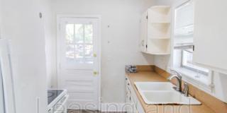 2104 Maybank Highway Gallery 7