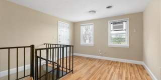 1932 Washington St Gallery 5