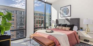 Overlook at Radius Dilworth Gallery 14