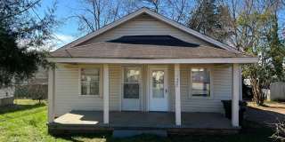 3/2 Available Now in West Greenville! Gallery 1