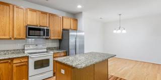 NW Brick Townhome, Granite Counter-Tops, Wood Floors, FP, Garage! NW Brick Townhome, Granite Counter-Tops, Wood Floors, FP, Garage! Gallery 16