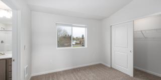 Cherry City Crossing Gallery 20
