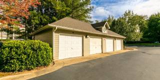 Ellington Woods Apartments Gallery 25