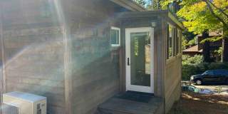 Beautifully Remodeled Studio Downtown Gallery 4