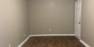 1003 San Antonio Street Gallery 7