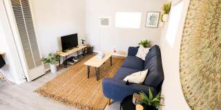 219 Girard Boulevard Southeast Gallery 1