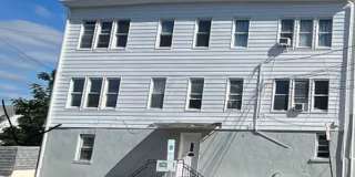 112-114 Birch Street Gallery 1