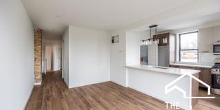 4410 North Greenview Avenue Gallery 27