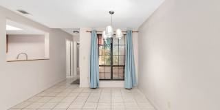 Spacious 3/3 townhome-style condo in Rockwood Villas with washer/dryer Gallery 12