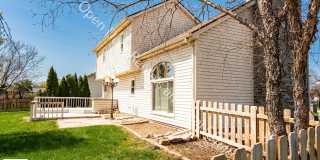 Now available!! $300.00 off first months rent! Gallery 42