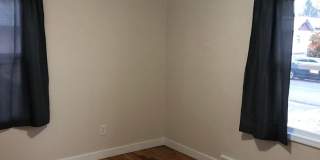 Adorable 3 Bed 1.5 Bath House Adorable 3 Bed 1.5 Bath House Gallery 13