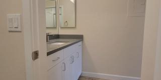 Sand Pebble Apartments Gallery 14